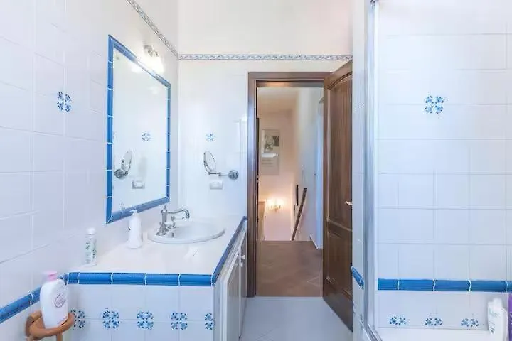 Casa Vacanza Cristina 普利米里欧 0*,